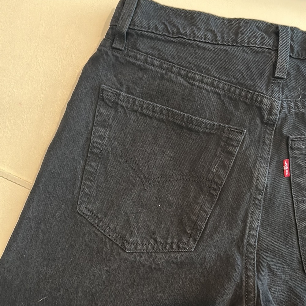 Black Levi’s 512 jeans 30W x 30L - Picture 6 of 12